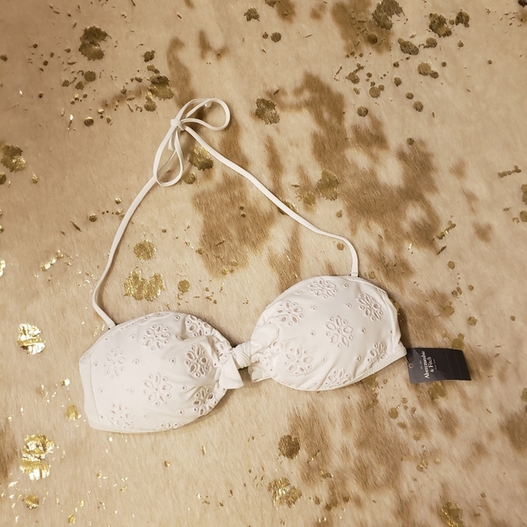 Abercrombie & Fitch Other - NWT A&F S White Eyelet Bikini Top